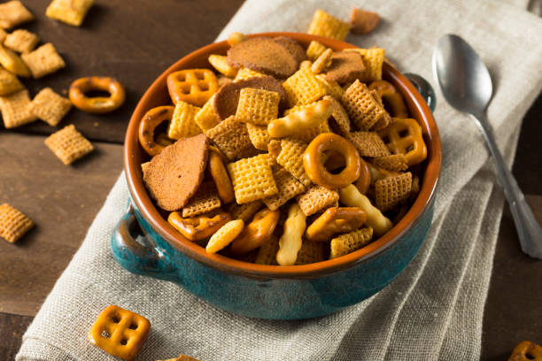 istock Homemade Salty Snack Party Mix 647805044