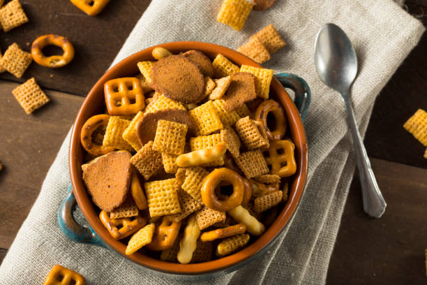 istock Homemade Salty Snack Party Mix 647805702