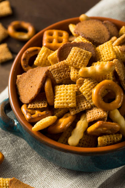 istock Homemade Salty Snack Party Mix 647806210