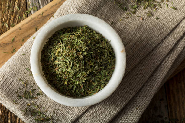 istock Raw Organic Dry Tarragon Spice 647812280