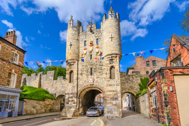 istock Micklegate - old medieval gate of York,UK 647833846
