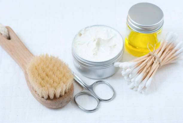 istock Q-tips, cream and oil 647882390