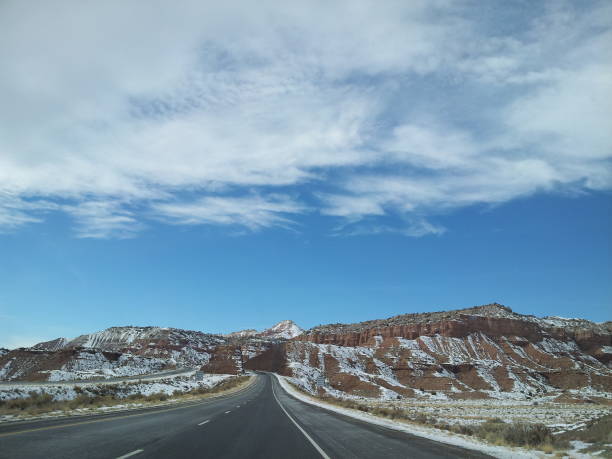 istock Western USA - road trip 647974996