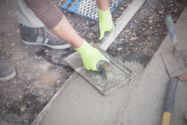 istock Renovating concrete pavement in home / budget DIY version. 647985840