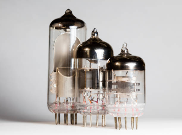istock vacuum tube 648126382
