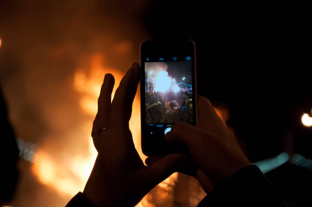 istock A photo of a phone screen 648340192