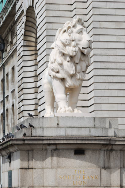 istock Southbank Lion 648343716