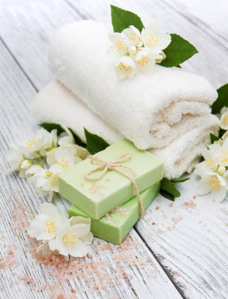 istock Spa concept with jasmine flowers 648356622
