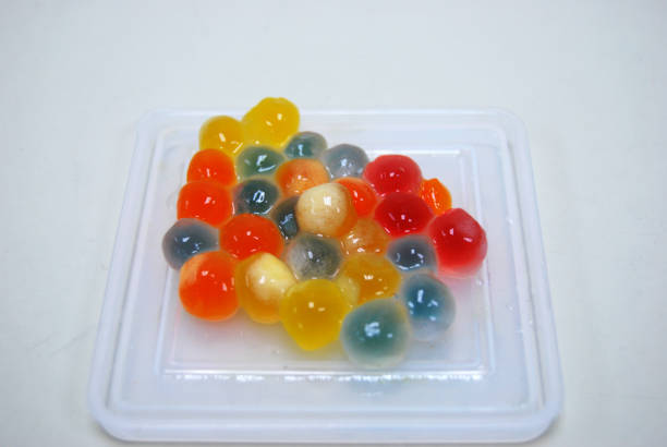 istock Colorful gel made from tapioca for bubble tea use 648413600