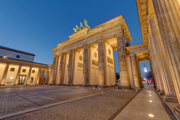 istock The Brandenburger Tor in Berlin at night 648478688