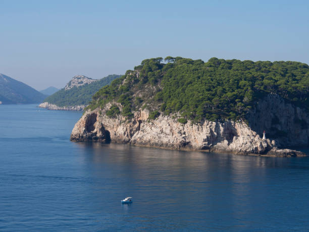 istock coast of croatia 648536734