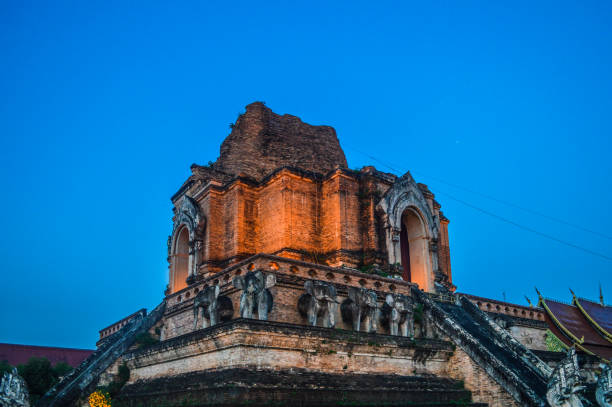 istock Wat Chedi Luang in Chiang Mai, Thailand 648585740