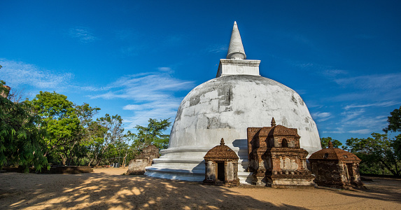 Kiri Vehera Dagoba in the Ancient City of Polonnaruwa, UNESCO World Heritage Site, Sri Lanka, Asia