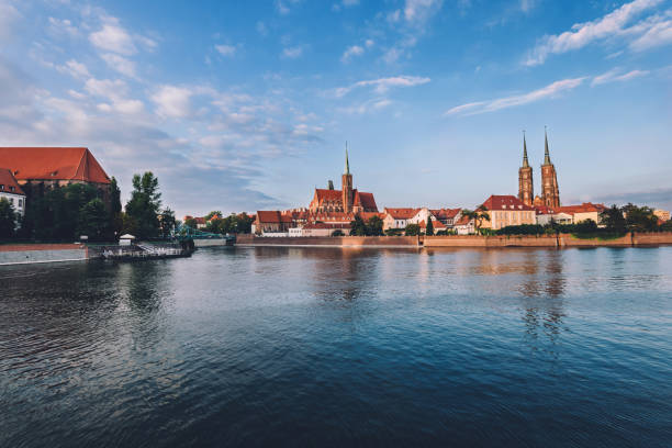 istock Cathedral island by Golden Hour 648875798