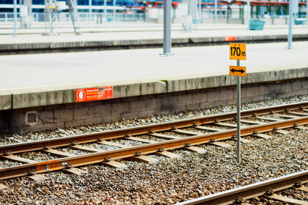 istock Oslo railroad transport statio background 648912736