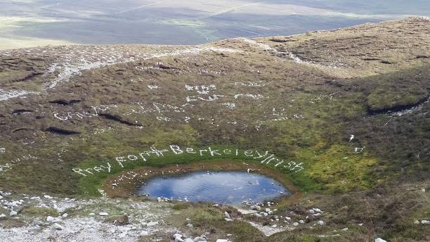 módlcie się za berkley irlandzki - croagh patrick zdjęcia i obrazy z banku zdjęć