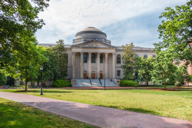 Wilson Library at UNC-Chapel Hill Wilson Library at the University of North Carolina on May 19, 2015 at Chapel Hill in Chapel Hill, North Carolina. Built in 1929. university of north carolina stock pictures, royalty-free photos & images