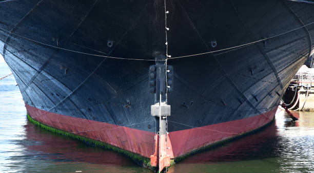 istock Sight view of the ship 649136320