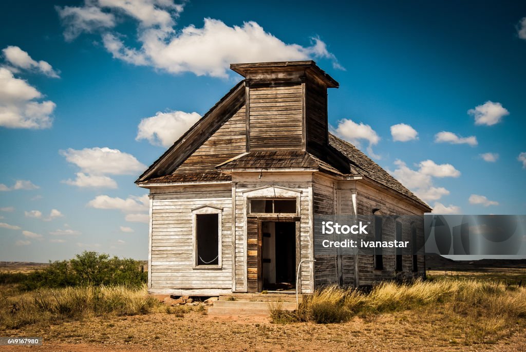 Iglesia Abandonada En Taiban Nuevo México Foto de stock y más banco de  imágenes de Abandonado - Abandonado, Arquitectura exterior, Cultura  estadounidense - iStock
