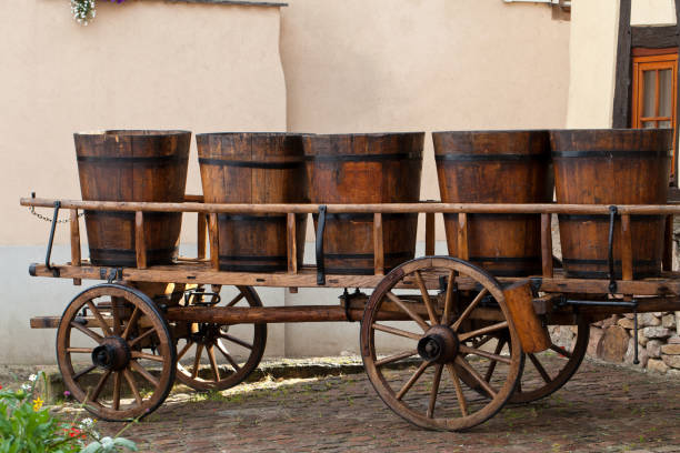 wine barrels on a cart - montepulciano imagens e fotografias de stock