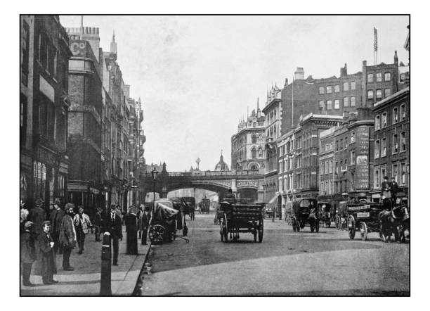 antike londons fotos: holborn viaduct, farringdon street - london england fotos stock-grafiken, -clipart, -cartoons und -symbole