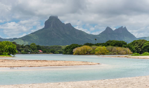 istock Tamarin Bay and Rempart Mountain, Mauritius 649285994