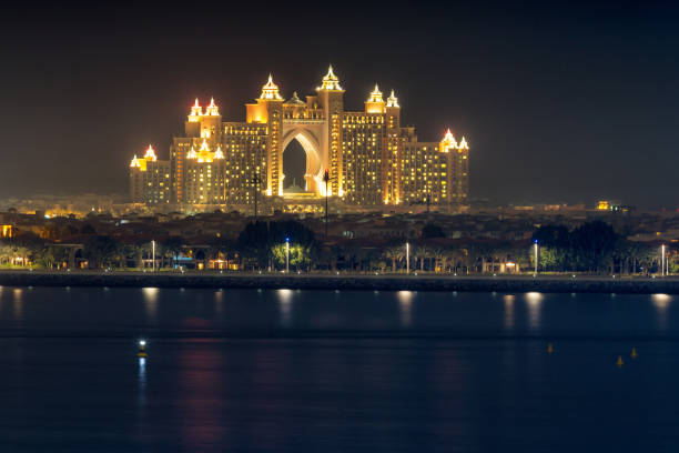 Night view of Atlantis The Palm in Dubai Night view of Atlantis The Palm Resort in Dubai atlantis the palm stock pictures, royalty-free photos & images