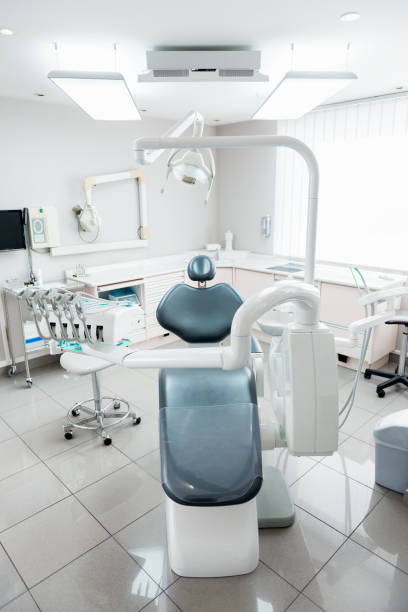 istock Dental examination room 649371558