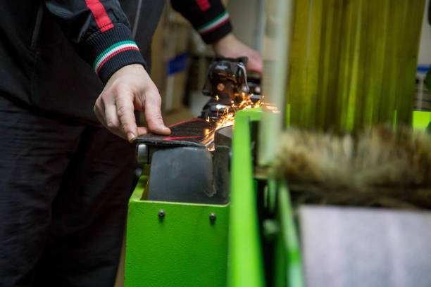 istock sharpening of an edging of mountain skis 649642394