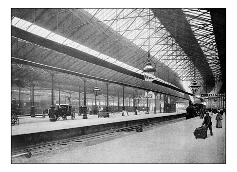 Antique London's photographs: Euston Station