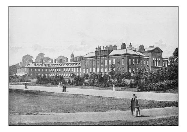 istock Antique London's photographs: Kensington Palace 649696046