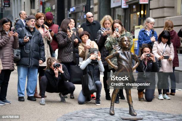 Fearless Girl Stock Photo - Download Image Now - Fearless Girl Statue, Girls, Courage
