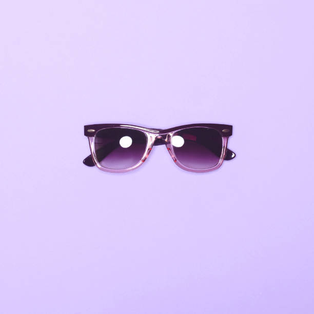 Lilac sunglasses - Trendy minimal design top view