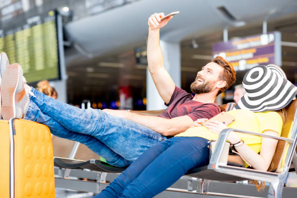 istock Couple at the airport 649799062