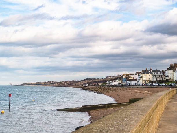 herne bay, kent, royaume-uni - herne bay photos et images de collection