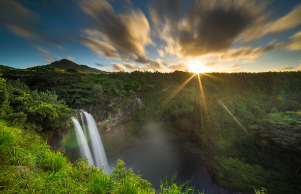 istock Wailua Falls Hawaiian Waterfall 650045360