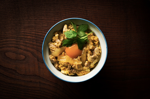 Oyakodon is Super popular both at restaurants and at home in japan, (Japanese chicken and egg rice bowl)