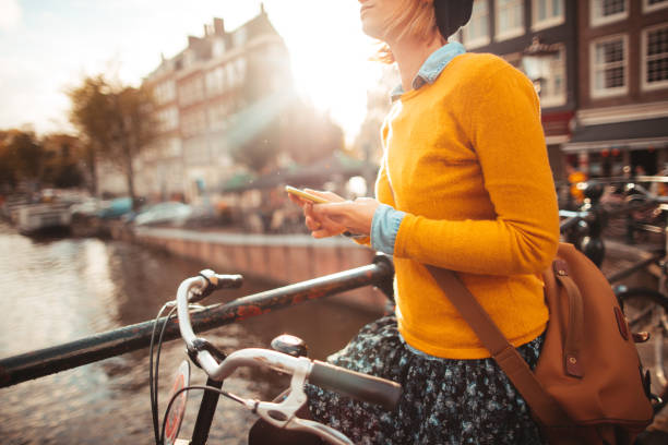 istock Travel like a local 650238320