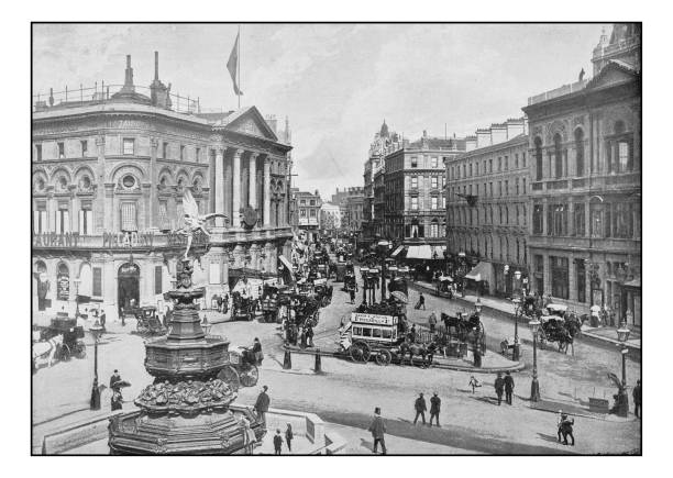 istock Antique London's photographs: Piccadilly Circus 650238638
