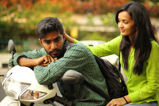 istock Girl Consoling Boyfriend 650547124