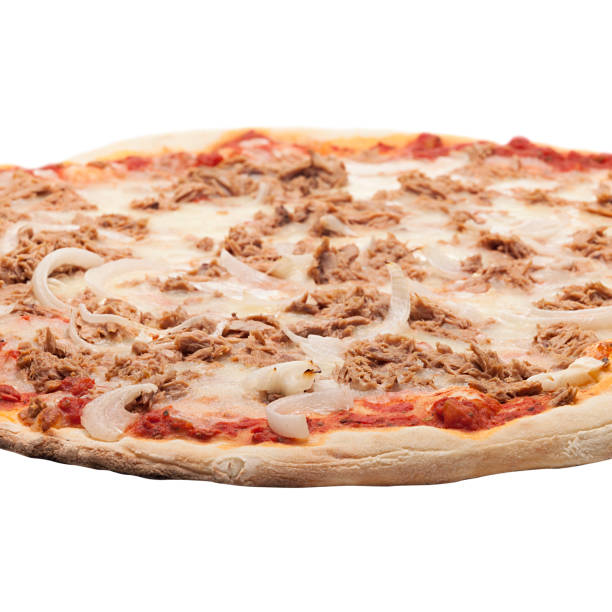 istock pizza with tuna and onions 650669740