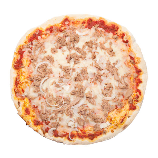 pizza with tuna and onions