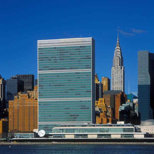 Centro da cidade Manhattan em dia solarengo. - fotografia de stock