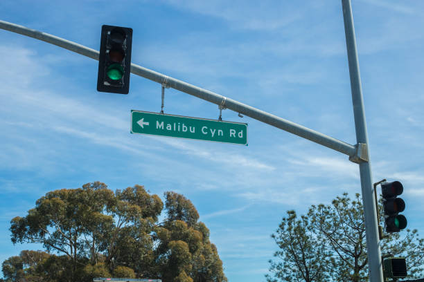 istock Los Angeles Road Sign 650737078
