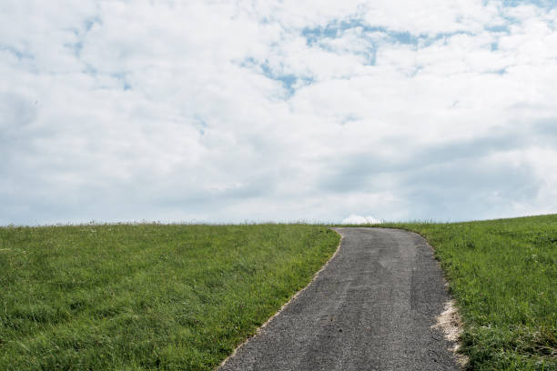 istock Road to Bayersoien II 650985494