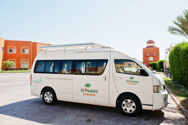カリブ海世界ソーマ ベイの高級リゾートでエル ブライダフ リムジン車バス - mini van 写真 ストックフォトと画像