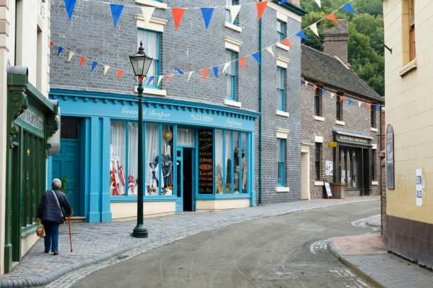 Canal Street Blists Hill Traditional victorian town shops along a historic street in Blists Hill Museum, Ironbridge, Shropshire, UK ironbridge shropshire stock pictures, royalty-free photos & images