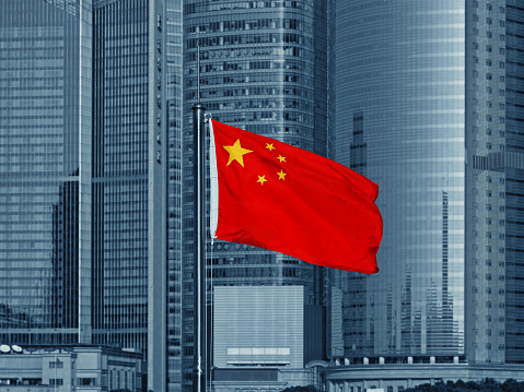 Bandera China con rascacielos photo