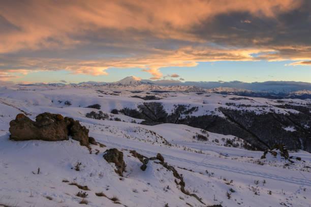 istock sunset in the mountains Elbrus, 651498542