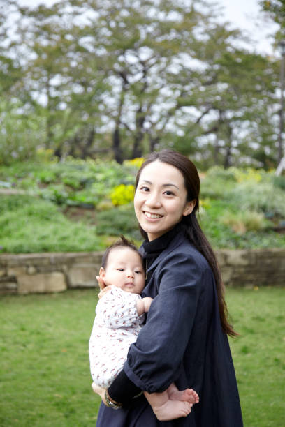 istock Hold the baby mother 651521450